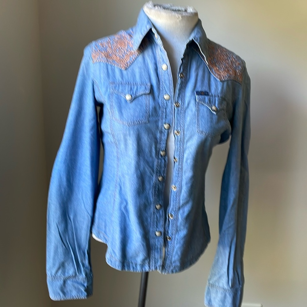 Beautiful embroidery blouse, made in France